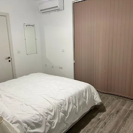 Apartment Mediterranean Modern Getaway